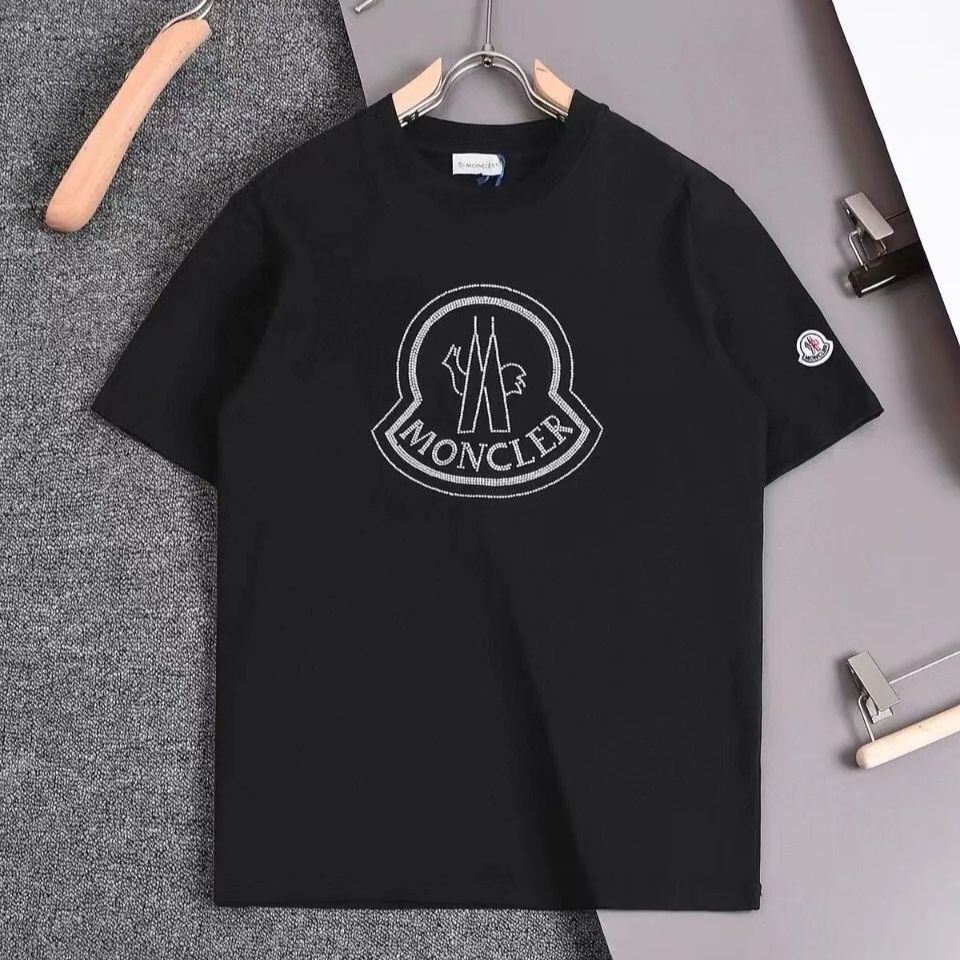 Moncler モンクレールロゴラウンドネック半袖Tシャツ