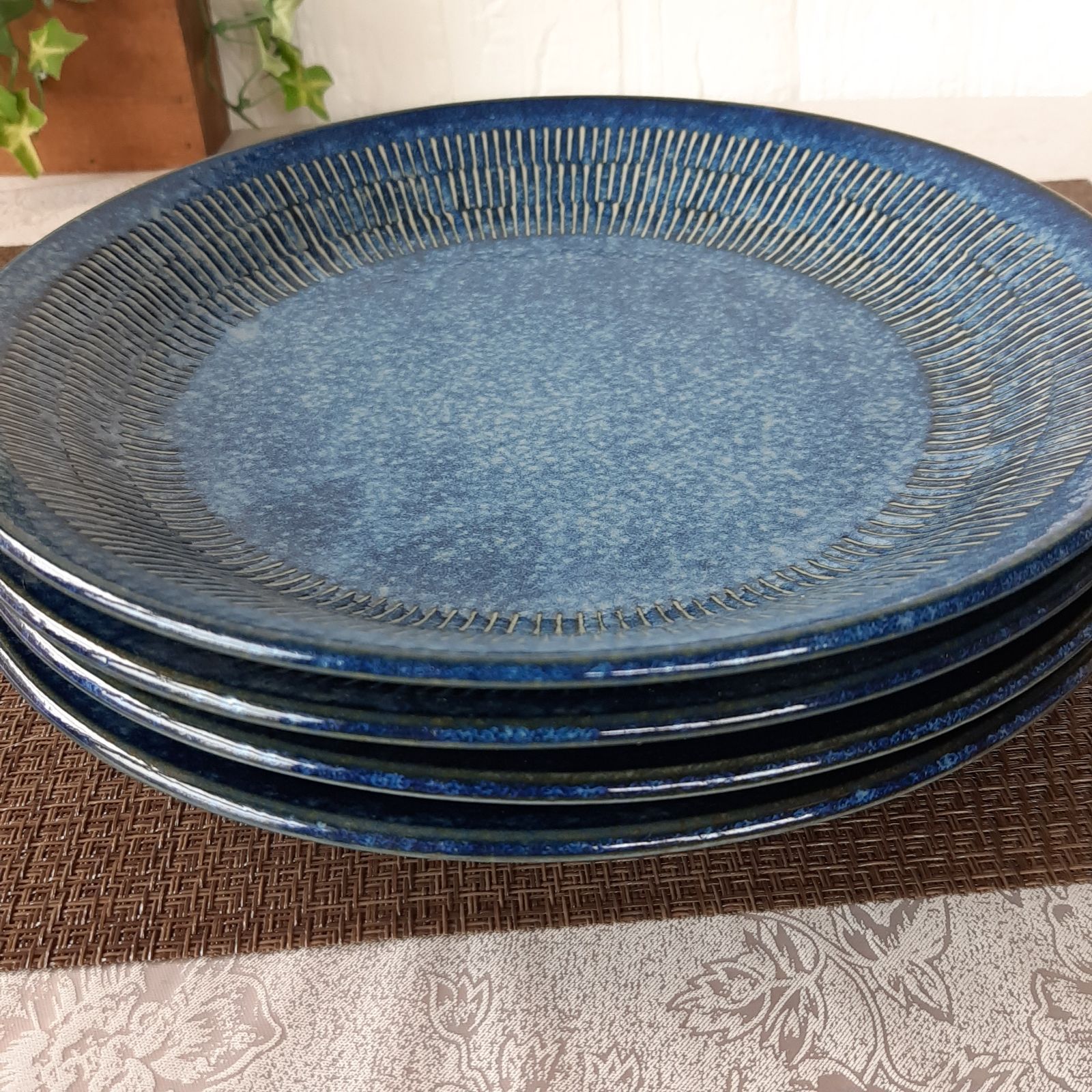 【4枚セット】日本製 美濃焼 窯変紺 ネイビー トチリ 24cm メイン皿