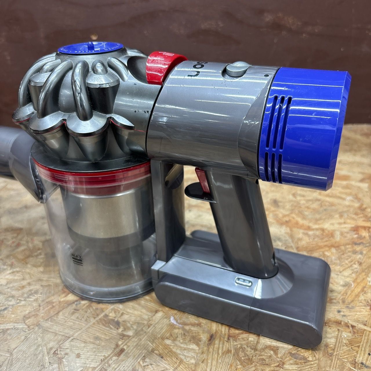 コードレスクリーナー 掃除機