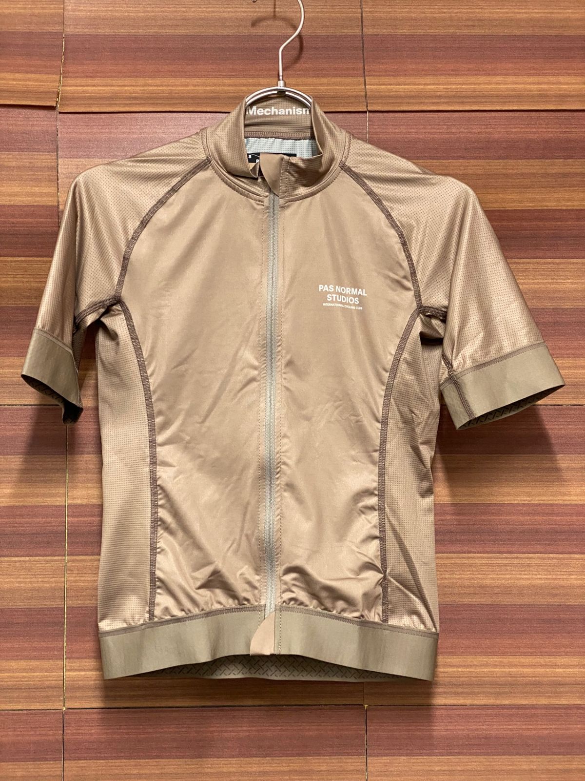 IV054 パスノーマルスタジオ PAS NORMAL STUDIOS Mechanism Jersey 半袖サイクルジャージ 茶 S