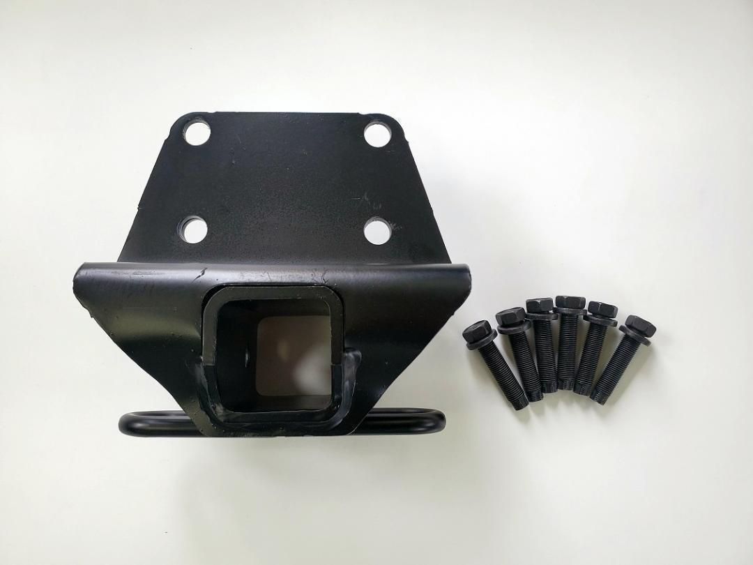トヨタ純正品　プラド ヒッチメンバー 牽引 150 Amazon.co.jp: 【トヨタ純正】ヒッチメンバー 取付純正ボルト6