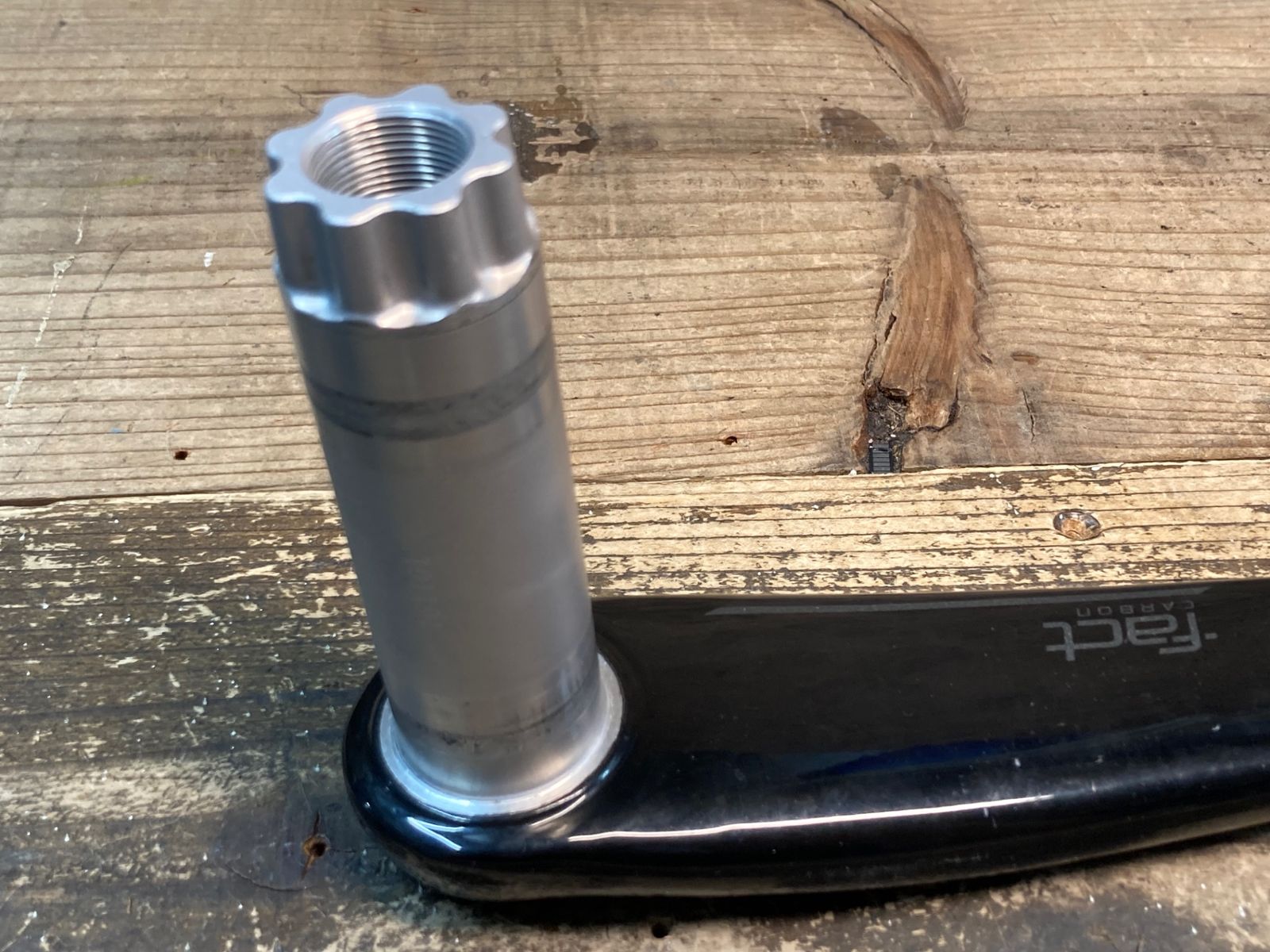 SHIMANO FD-R9100 フロントディレイラー 11速 SHIMANO FD-R9100