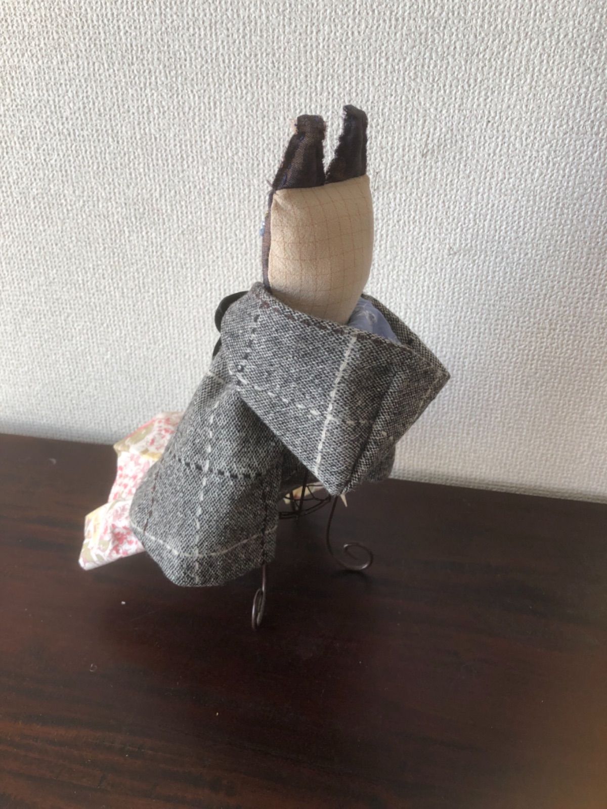 ハンドメイドにゃんこドール／マントの少女