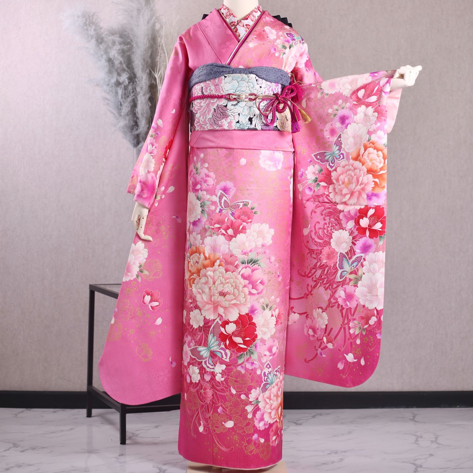 振袖フルセット 振袖セット 振袖 Mワイドサイズ 中古 ピンク×蝶 美品 