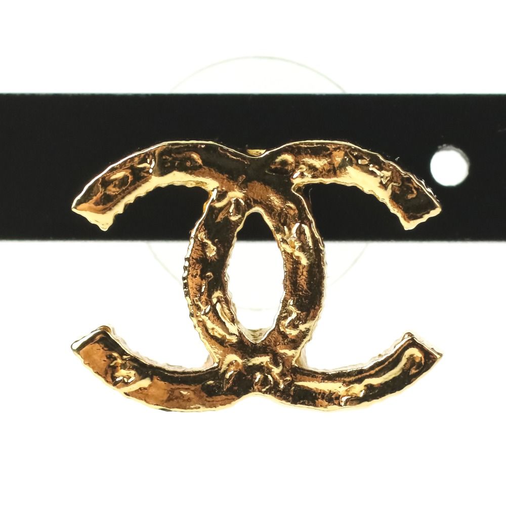 美品 CHANEL シャネル F24C ココマーク ピアス ゴールドカラー  