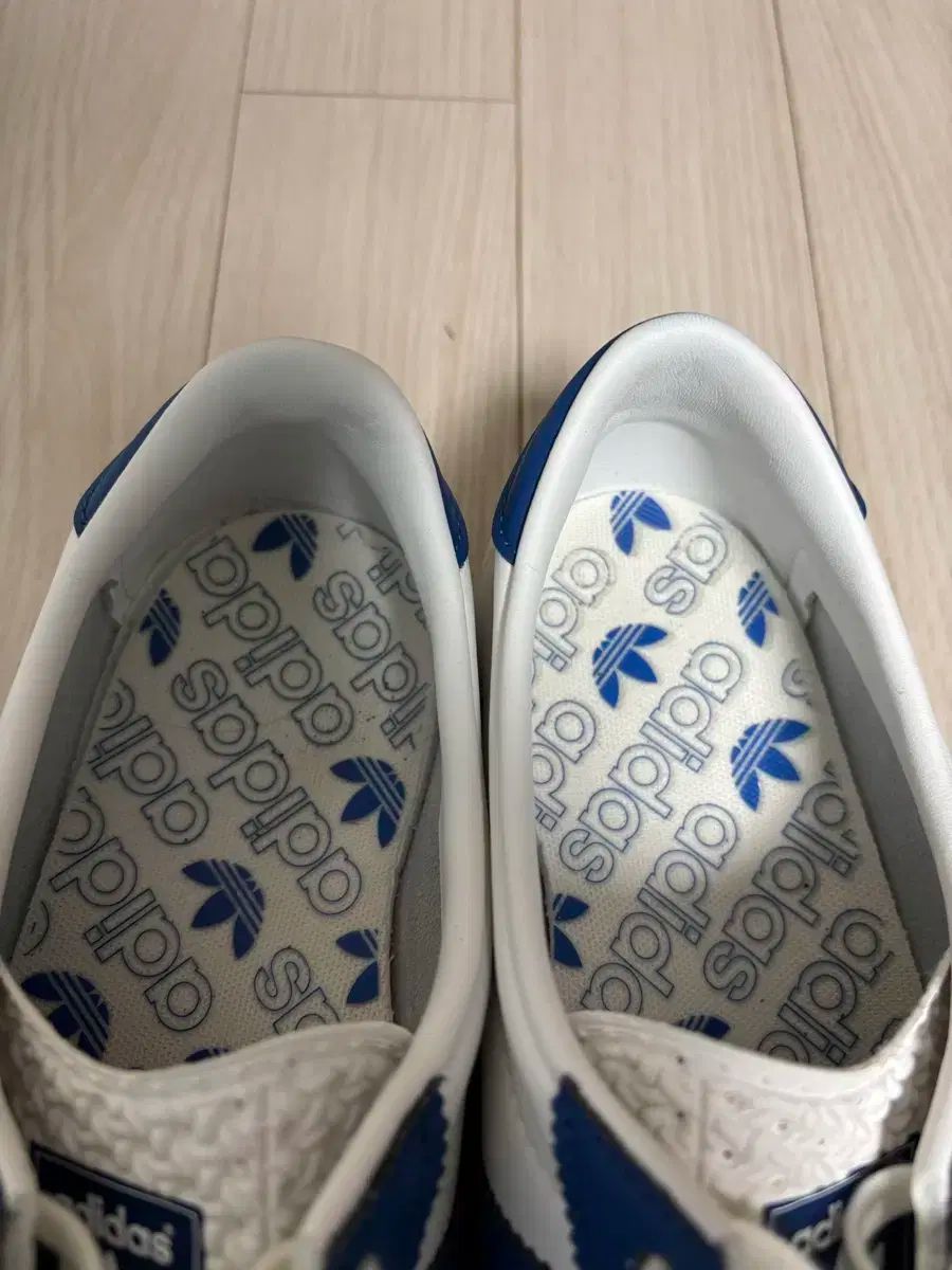 adidas(アディダス) ロンドン 265 出品