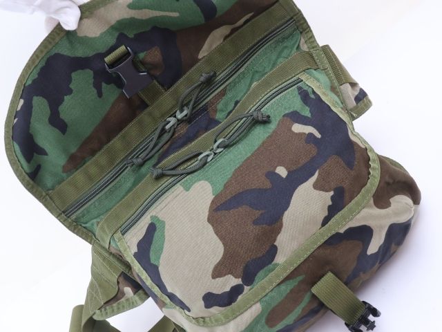 ブリーフィング briefing メッセンジャー 迷彩 アーバンリサーチ 廃番 