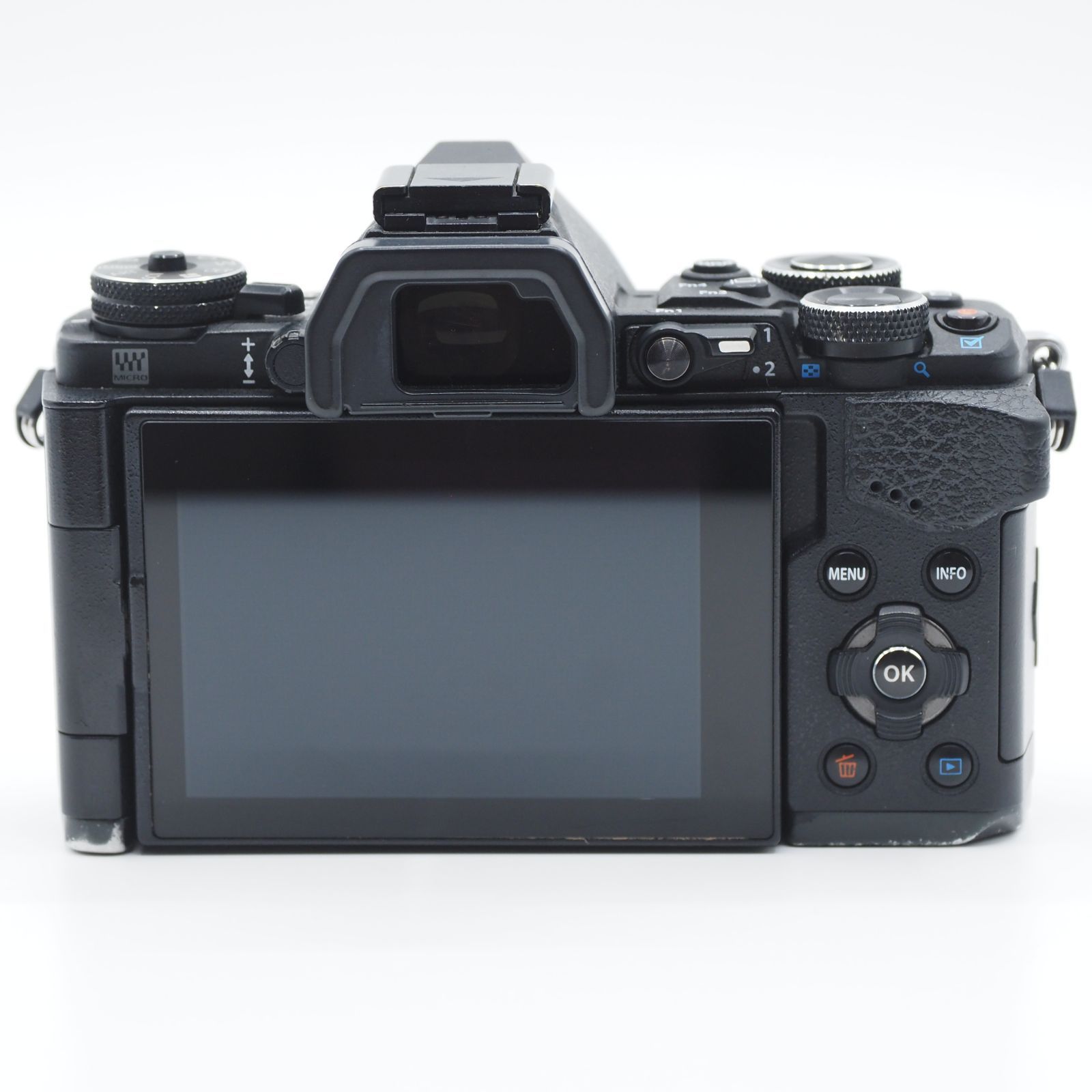 送料無料の商品多数！ ショット数46 641回の実用品 元 OLYMPUS オリンパス ミラーレス OM-D E-M5 MarkII ボディー 2867