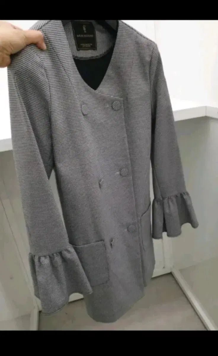 ハウンドチェック フリル ワンピースカーディガン コートスタイル 未着用服 上級編集ショップ