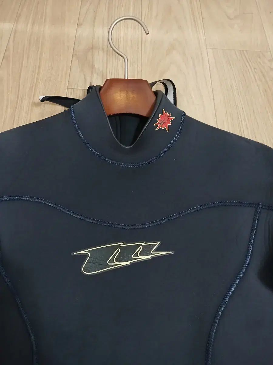 モービス レディース