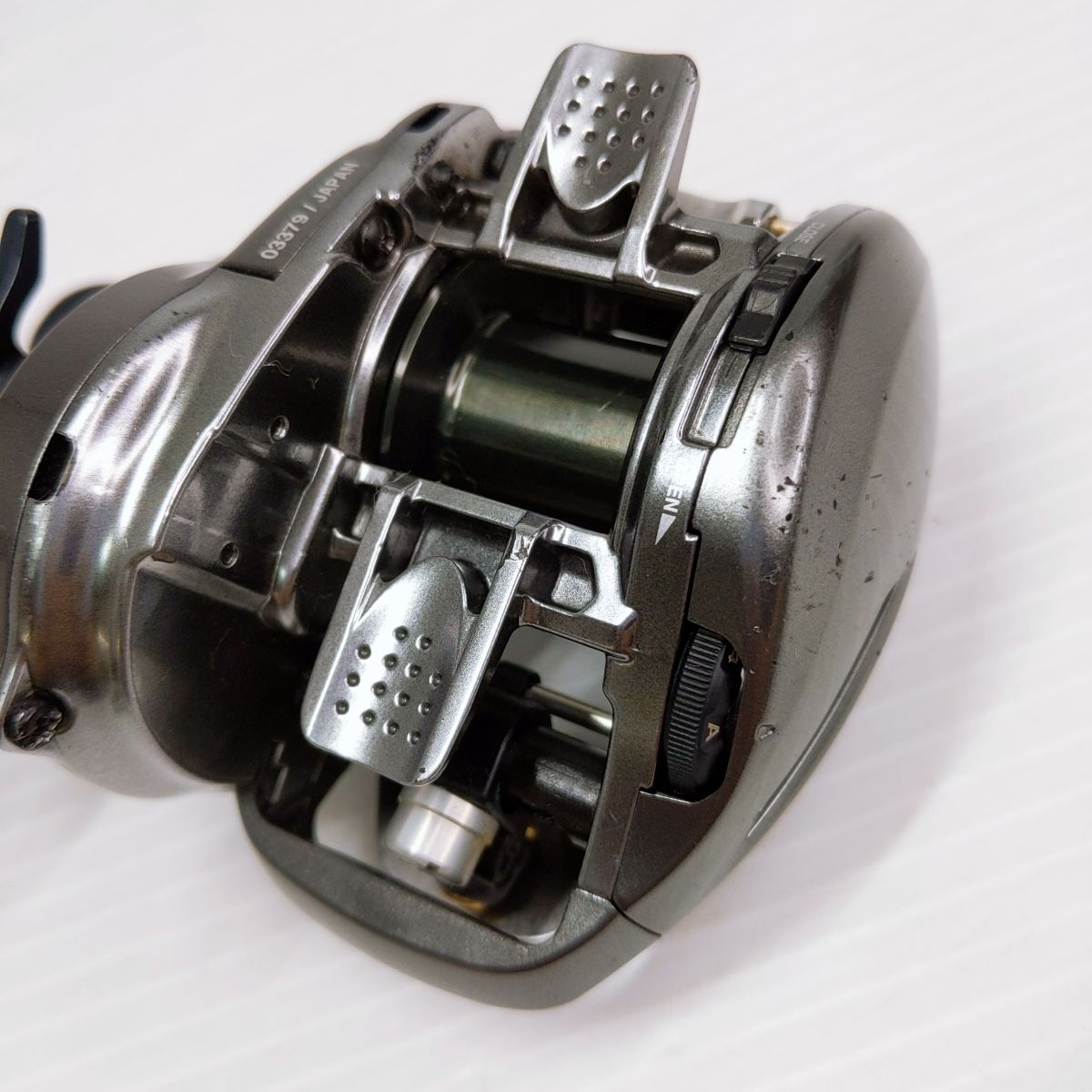 メタニウムDCHG シマノ(SHIMANO) 15メタニウムDC HG 右 033789