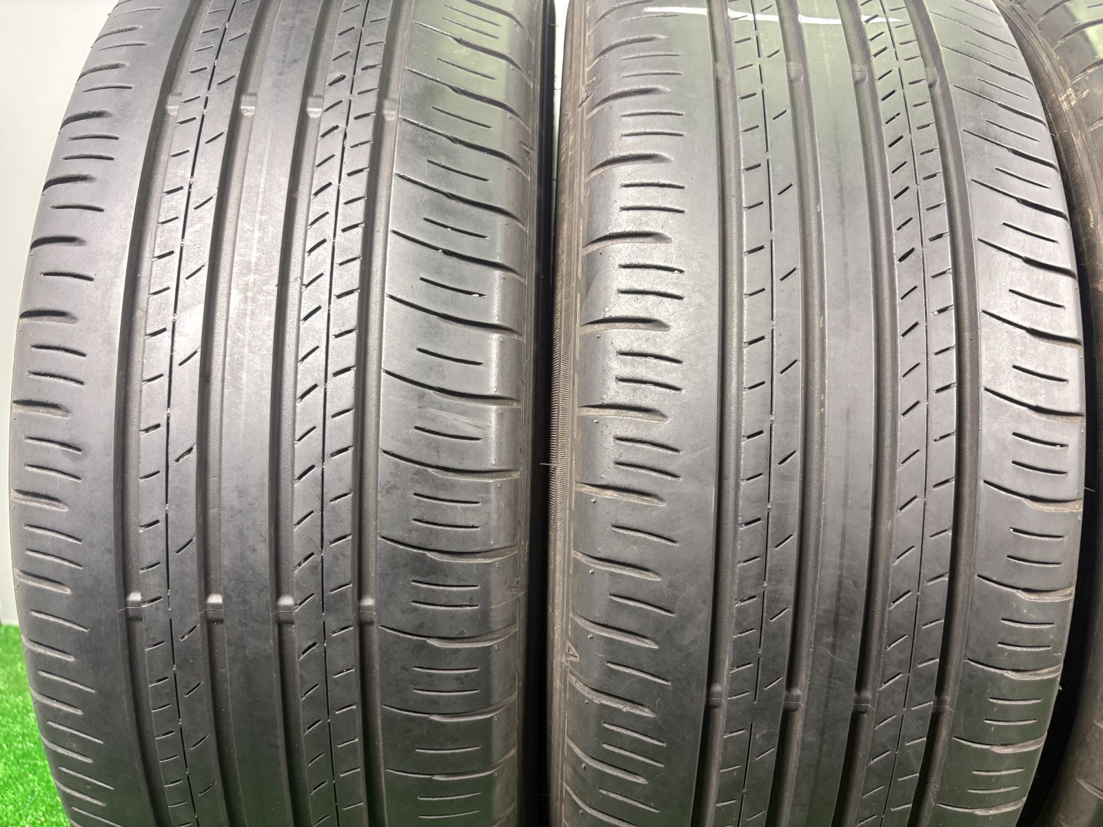 225 60R18 ダンロップ GRANDTREK PT30 2020年製 4本 夏タイヤ ノーマル TA637