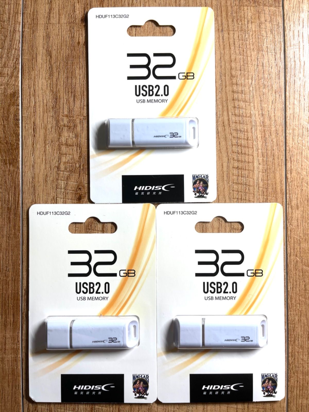 大注目 値下げ お買い得 USBメモリ 32GB ad-naturam.fr