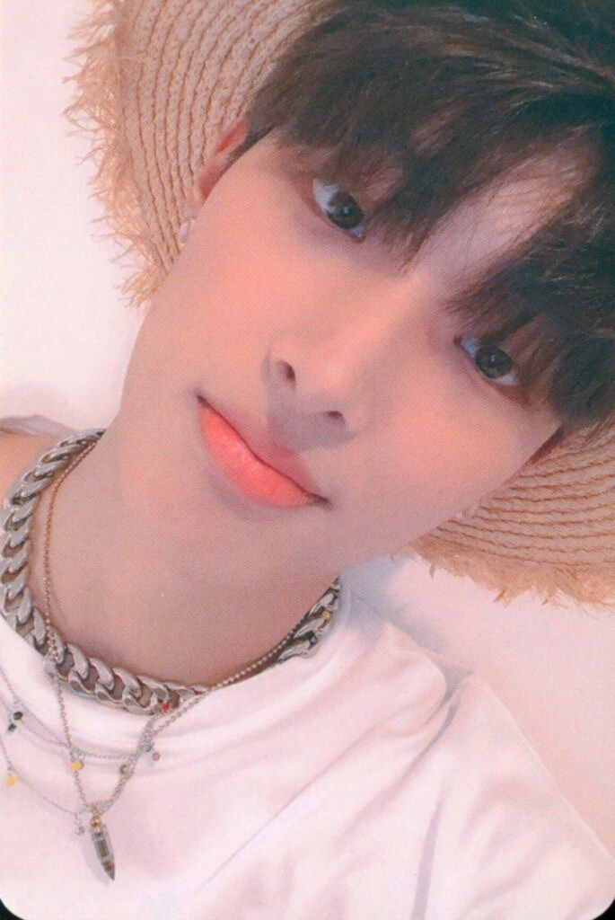 ATEEZ MIN GI TREASURE CAFE