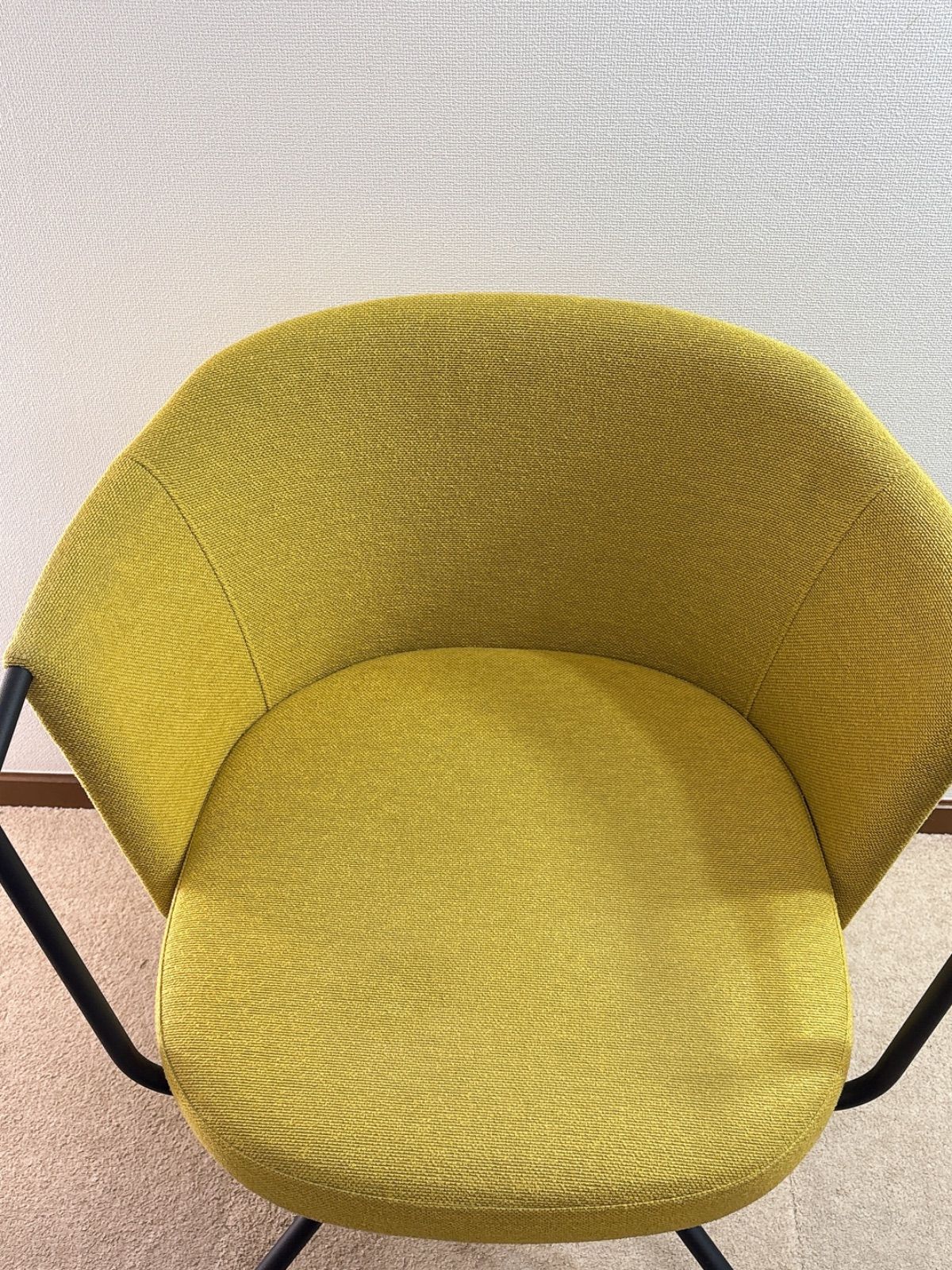 ミーティングチェア