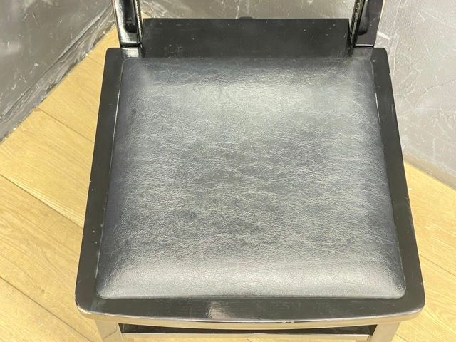 カワイ ピアノ椅子 【中古】 KAWAI トムソンイス 高さ調整可能 ブラック 2025年最新】トムソン椅子 カワイの人気アイテム - メルカリ