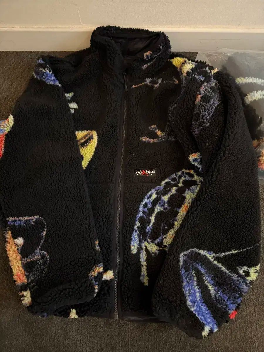 -L XL パレス プロ フリース ブラック - 25FW