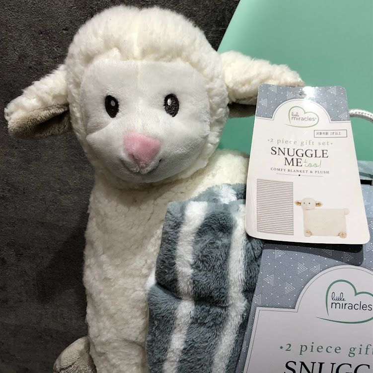 新品未使用】コストコSnuggle me tooベビー リトルミラクルズ スナグルミー ギフトセット ひつじ - メルカリ