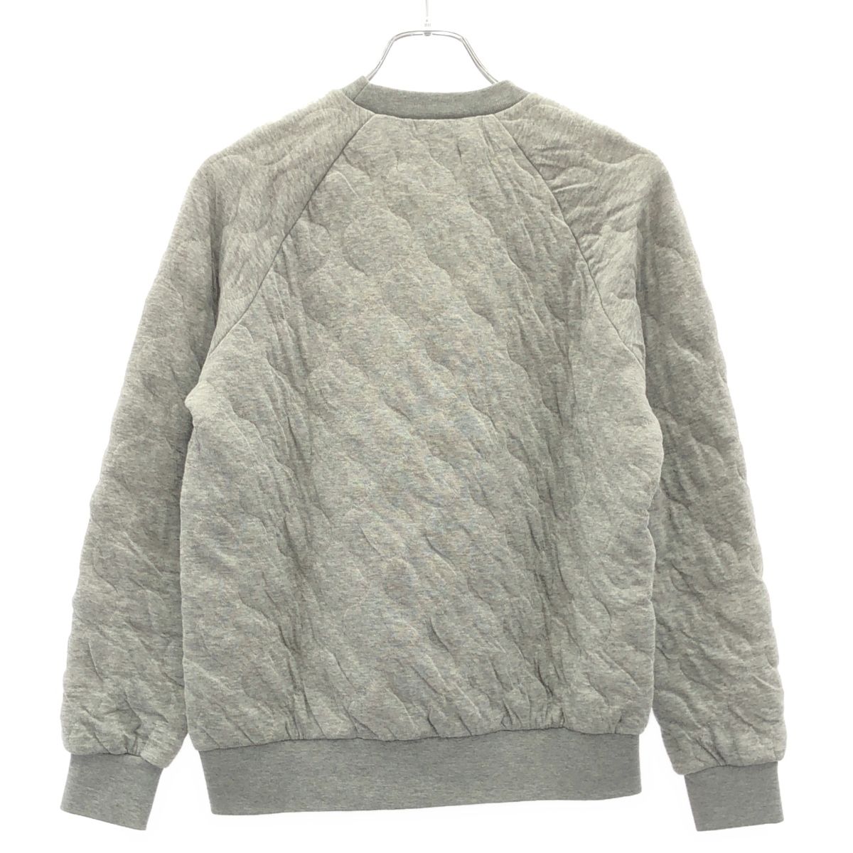 MAISON KITSUNE メゾンキツネ フォックスワッペンキルティングスウェットトレーナー KWM-08610-B グレー S MAISON KITSUNE メゾンキツネ フォックスワッペンキルティング