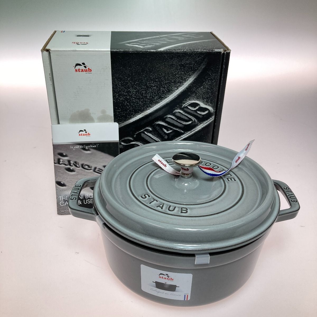 ◎◎STAUB ストウブ ピコ・ココット・ラウンド グレー 24cm 鋳物 ◎◎STAUB ストウブ ピコ・ココット・ラウンド グレー 24cm 鋳物