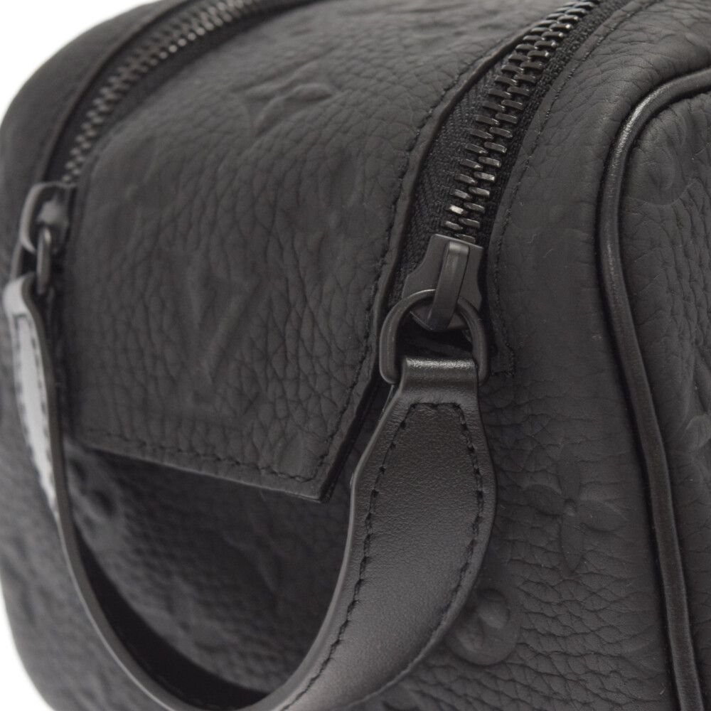 LOUIS VUITTON (ルイヴィトン) M59478 モノグラム ドップ キット