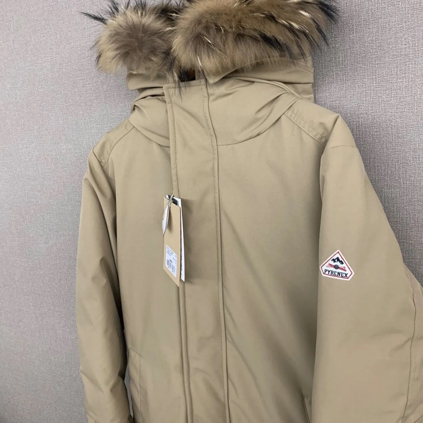 ピレネックス PYRENEX ダウンジャケット アヌシー Mサイズ TAN - メルカリ