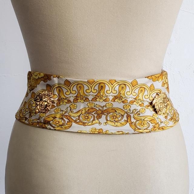 Gianni Versace ベルサーチ スカーフ ベルト アニマル メドゥーサ ヴェルサーチ ☆ 総シルク 総柄 スカーフ ベルト イタリア製