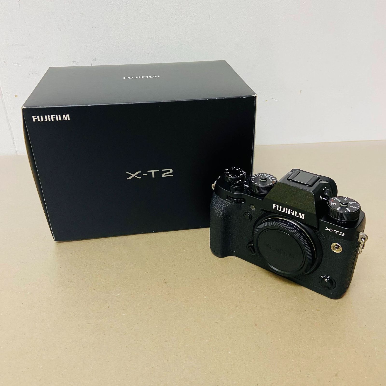 美品 動作良好 FUJIFILM(フジフイルム) X-T2ボディ ブラック C1261 80 