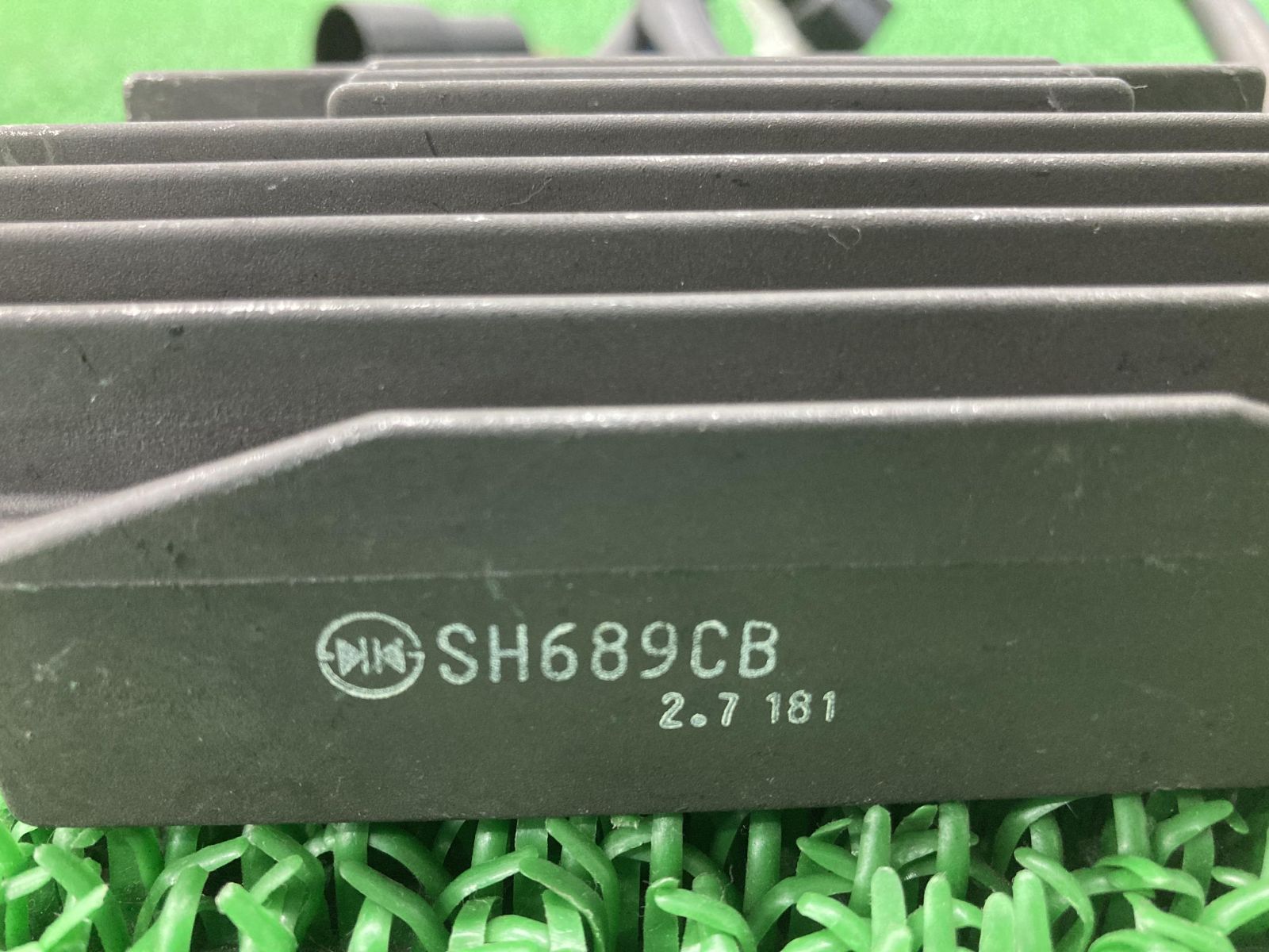 ZX-12R レギュレター カワサキ 純正 中古 バイク 部品 ZXT20A