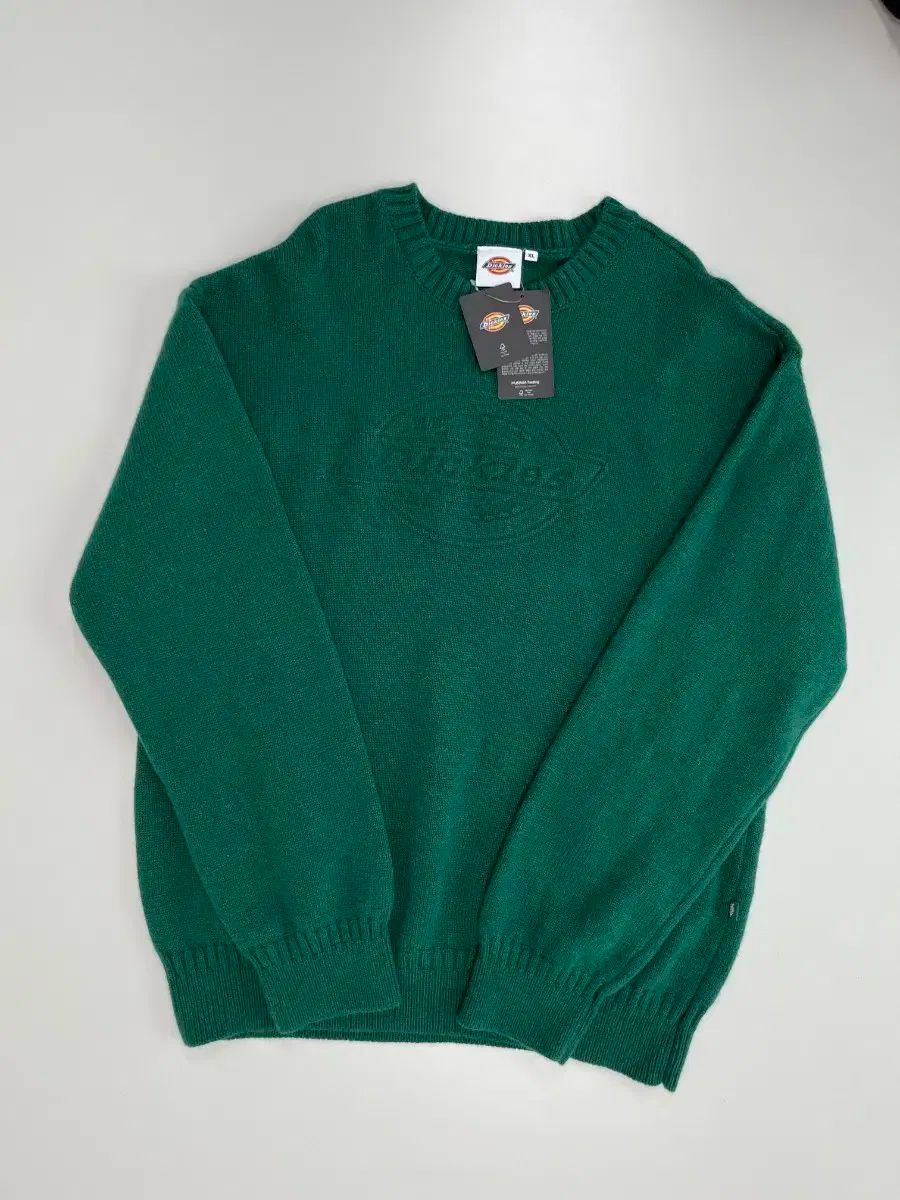 正規品| ディッキーズ グリーン エンボス ロゴ ニット セーター