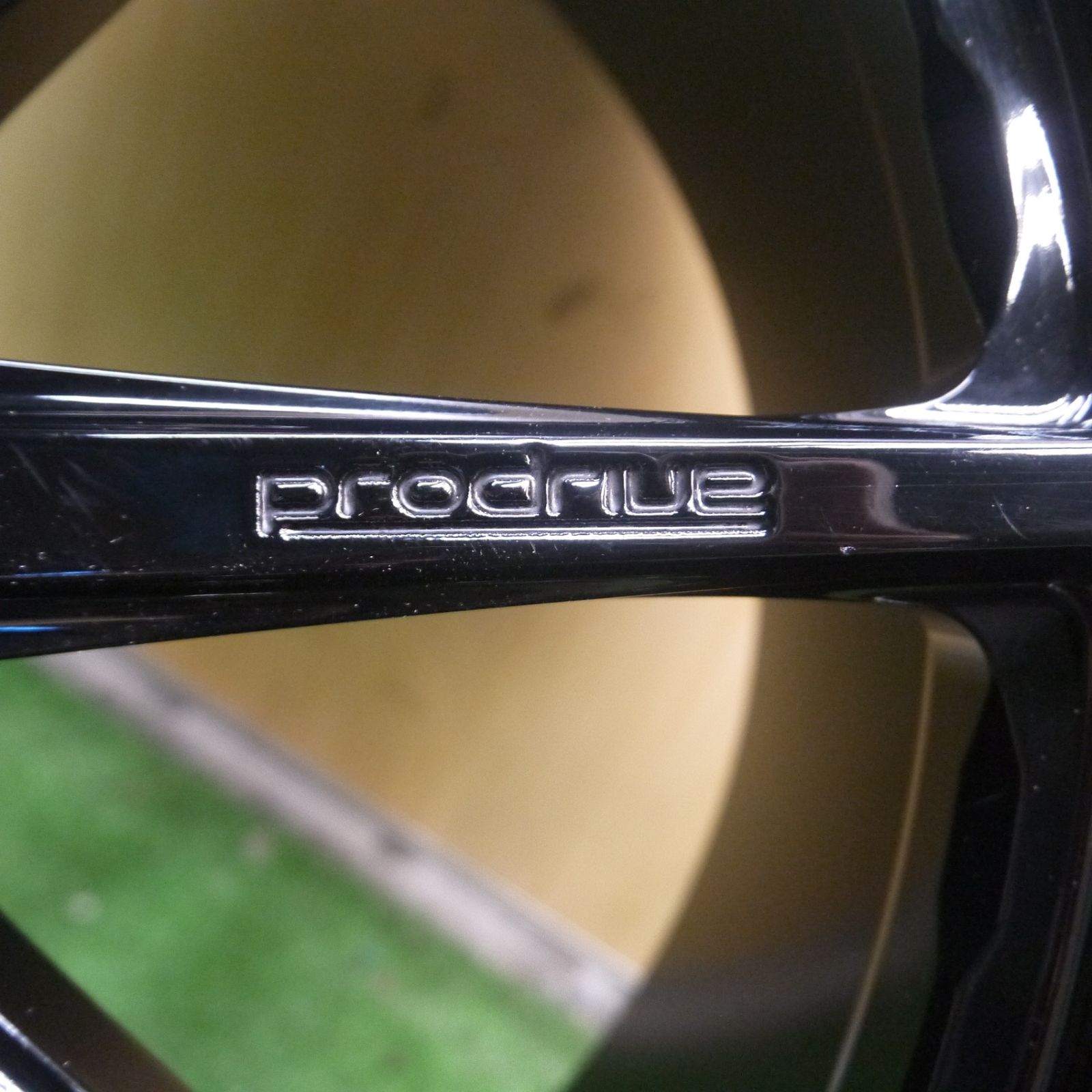 *送料無料* キレイ★prodrive GC-0100 プロドライブ 19インチ ホイール 19×9J PCD114.3/5H★4062605Hホ