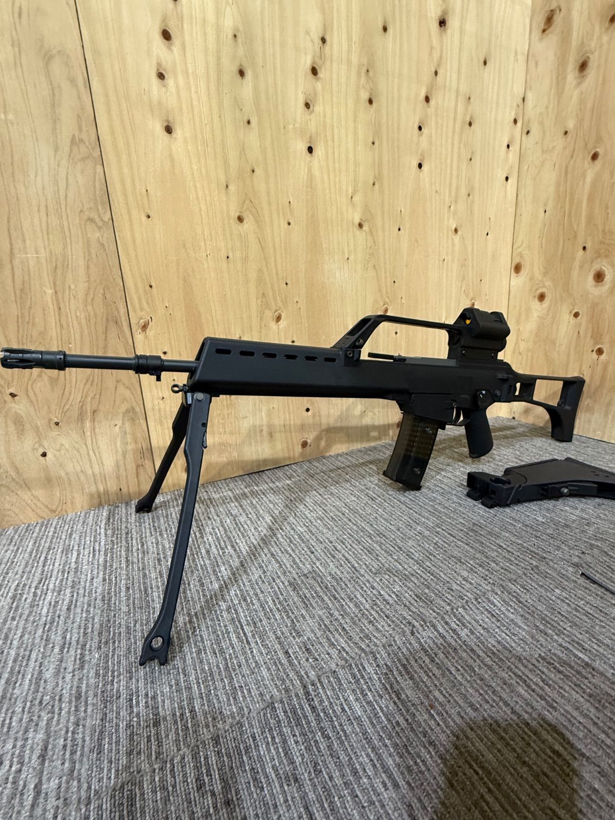 SGM ジャンク エアガン KRYTAC S-Tアサルトライフル 電動ガン ガスガン まとめ売り 銃 ケース付き YUZUMIYA_COM