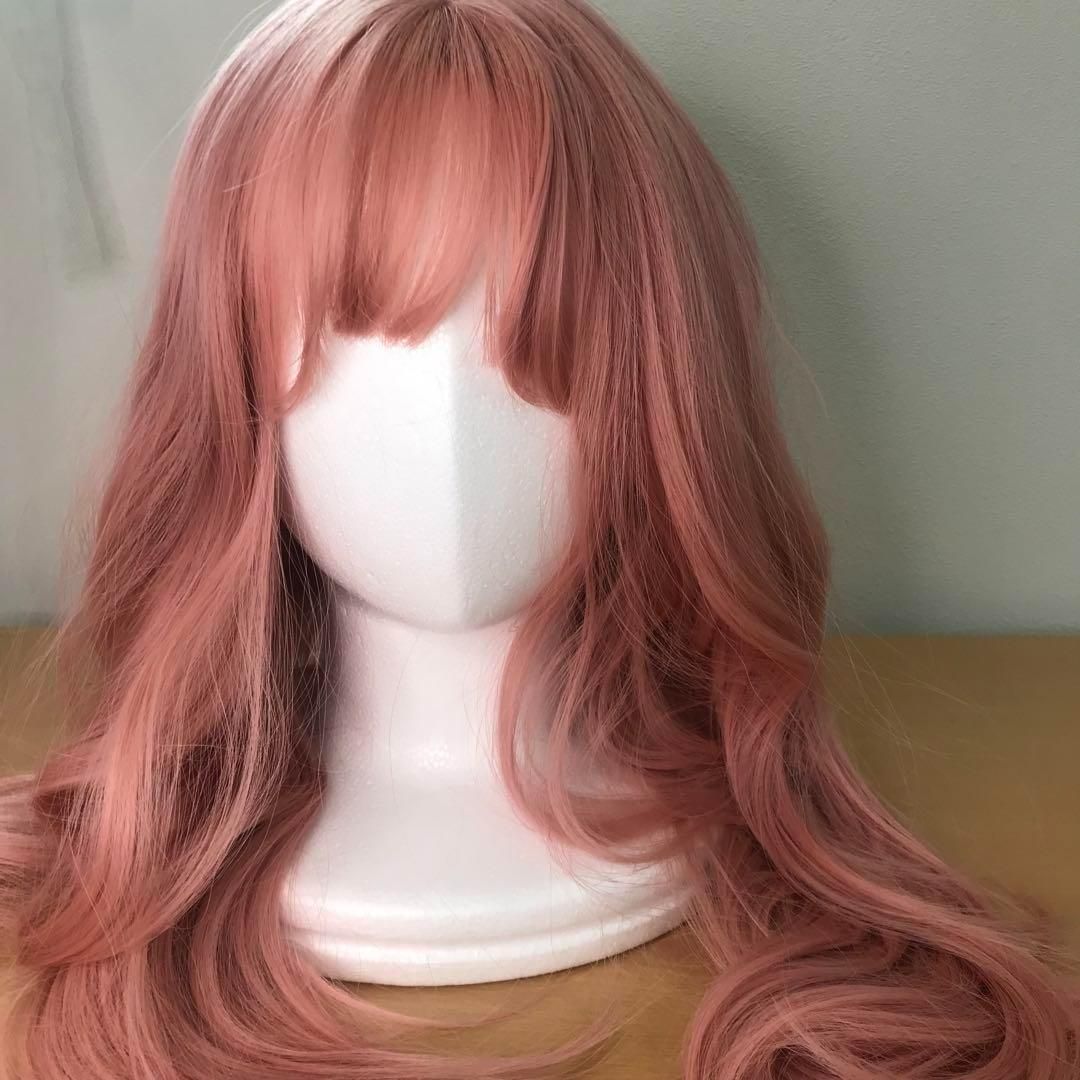 フルウィッグ ロング カール ピンク 医療用 かつら wig 変装 女装 コスプレ 女性 ゆるウェーブ 縦ウェーブ ふわりヘアー かわいい 韓国 ナチュラル ロングカールヘアー ゴージャス ネット付き 韓国 韓国アイドル アイドル