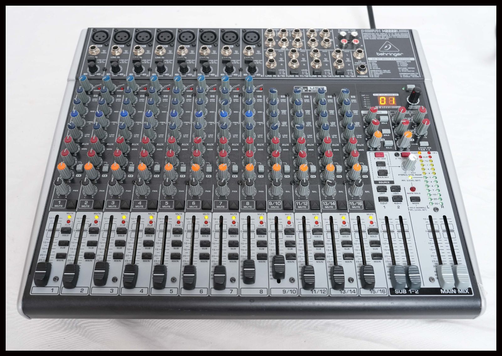 ☆BEHRINGER☆XENYX X2222USB 16ch アナログミキサー ベリンガー