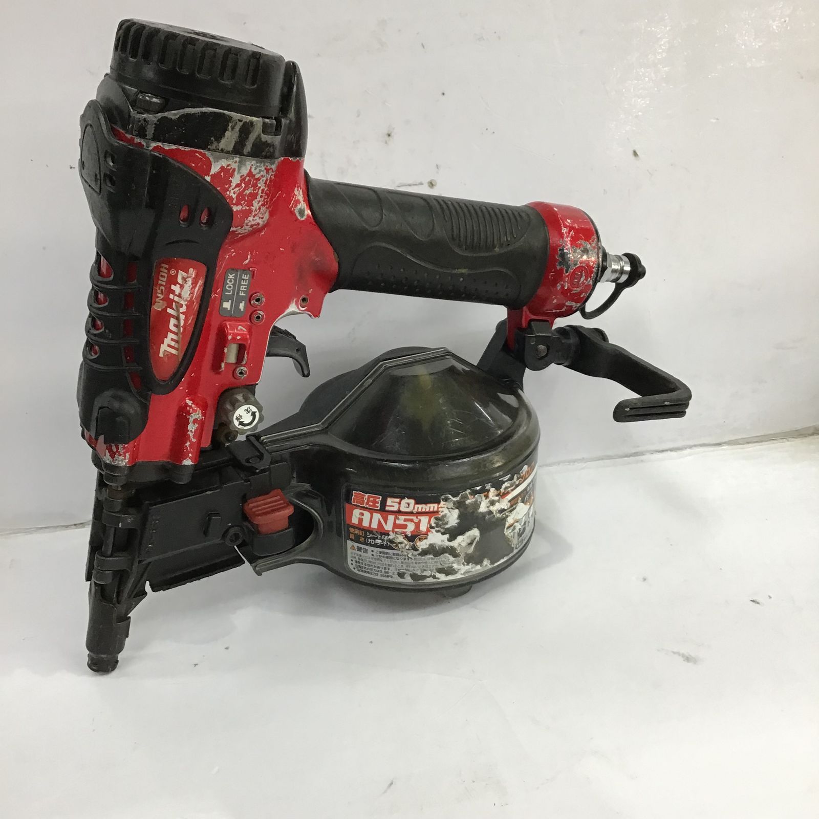 ☆マキタ(makita) 高圧エア釘打ち機 AN510H【町田店】 - メルカリ 