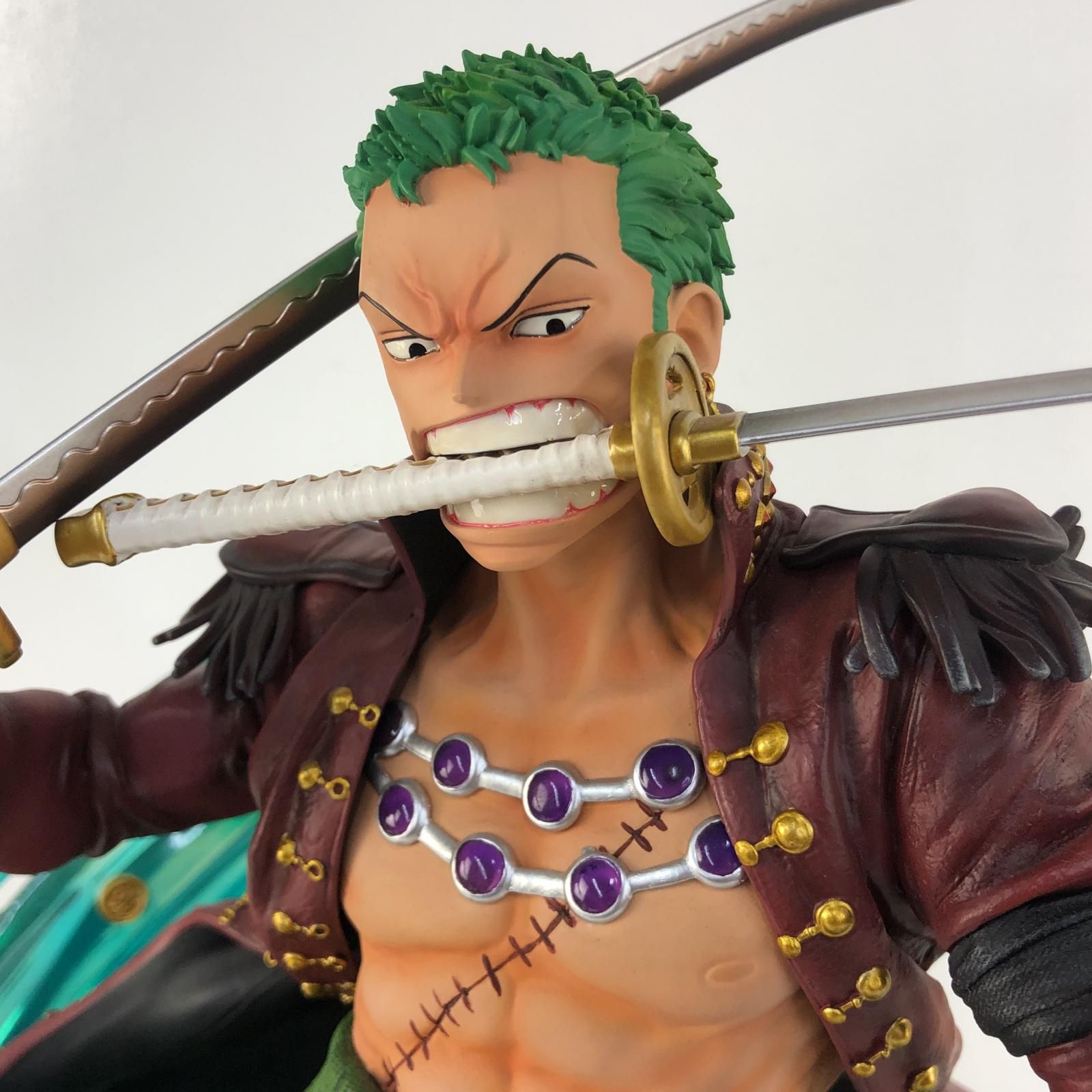 ユニークアート　ロロノア・ゾロ 大型スタチューフィギュア ワンピース ログコレクション 大型スタチュー ユニークアート