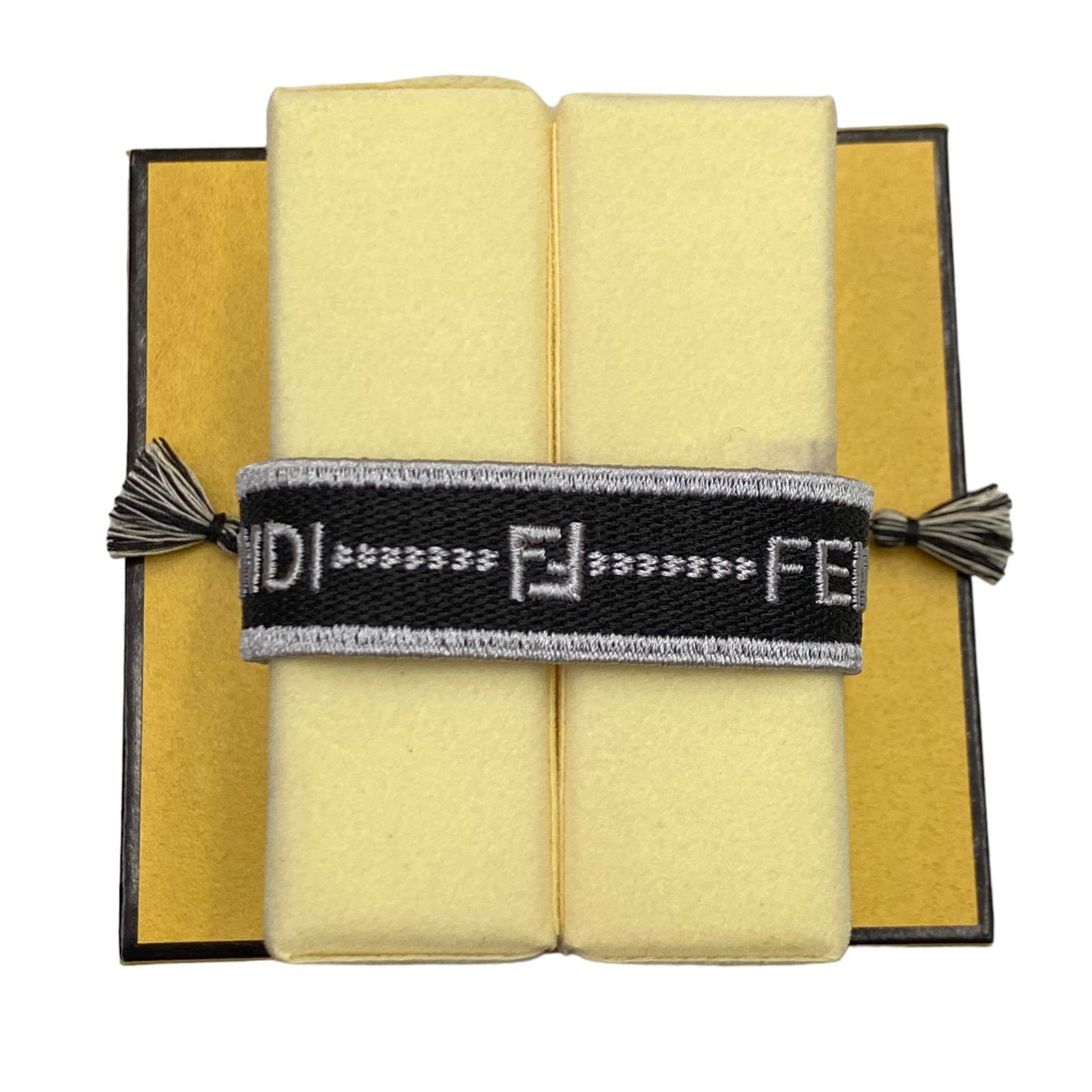 ☆EM1272 FENDI フェンディ ブレスレット ブラック ホワイト