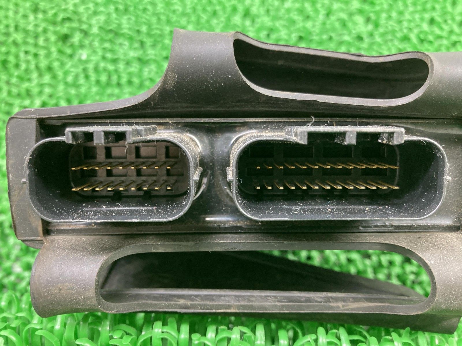 NINJA250 ECU カワサキ 純正 中古 バイク 部品 EX250 ニンジャ コントロールユニット 機能的問題なし 品薄 車検 Genuine 18 NINJA250 ECU カワサキ 純正 バイク 部品 EX250 ニンジャ コントロール