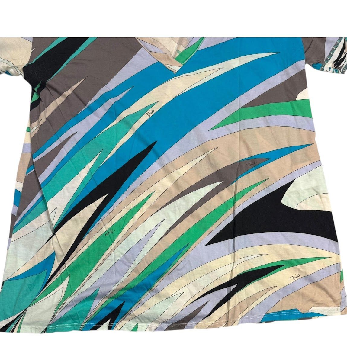 B033 EMILIO PUCCI エミリオプッチ カットソー シャツ Tシャツ B033 EMILIO PUCCI エミリオプッチ カットソー シャツ Tシャツ