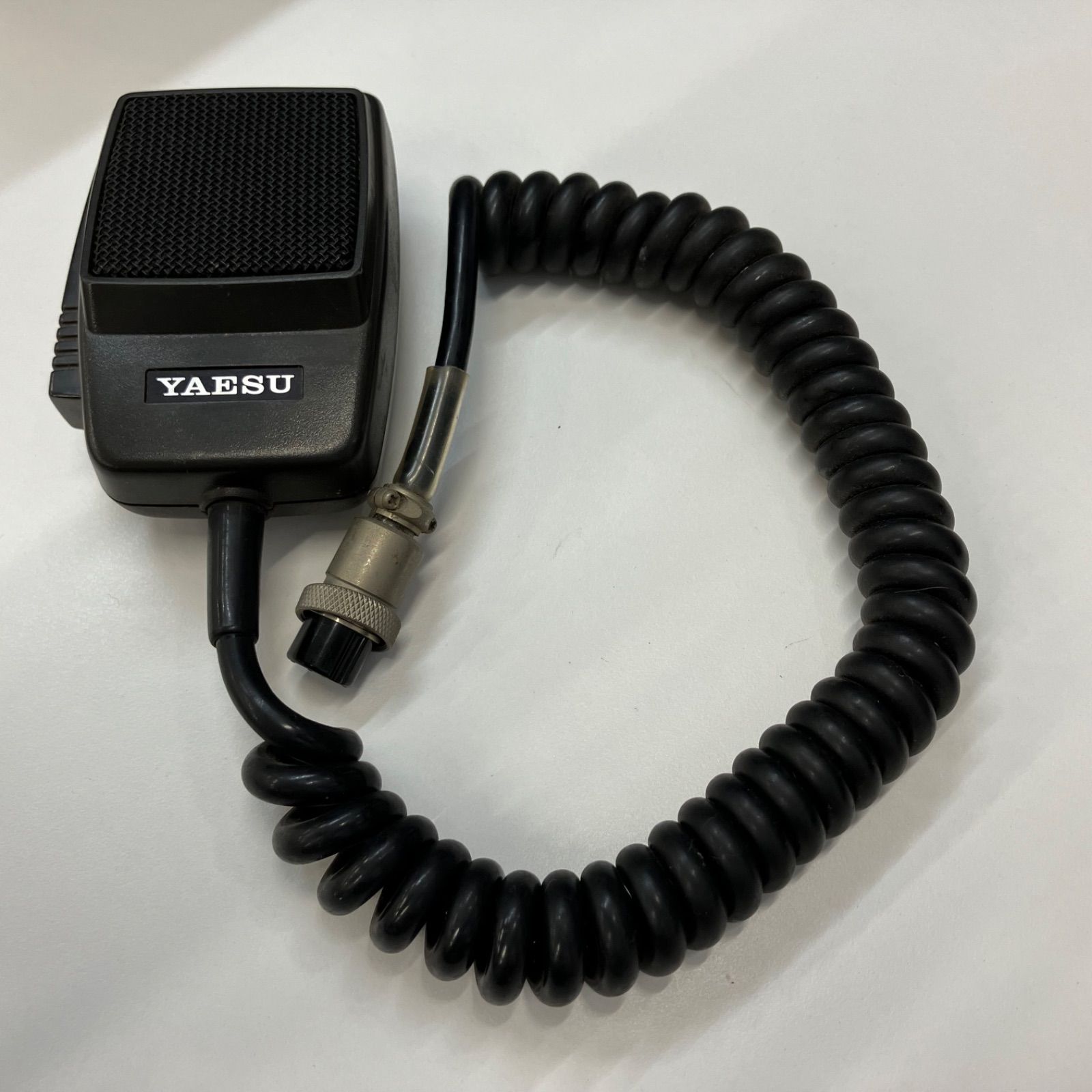 YAESU V.UHF トランシーバー FT-736 M 25W YAESU V.UHF トランシーバー FT-736 M 25W