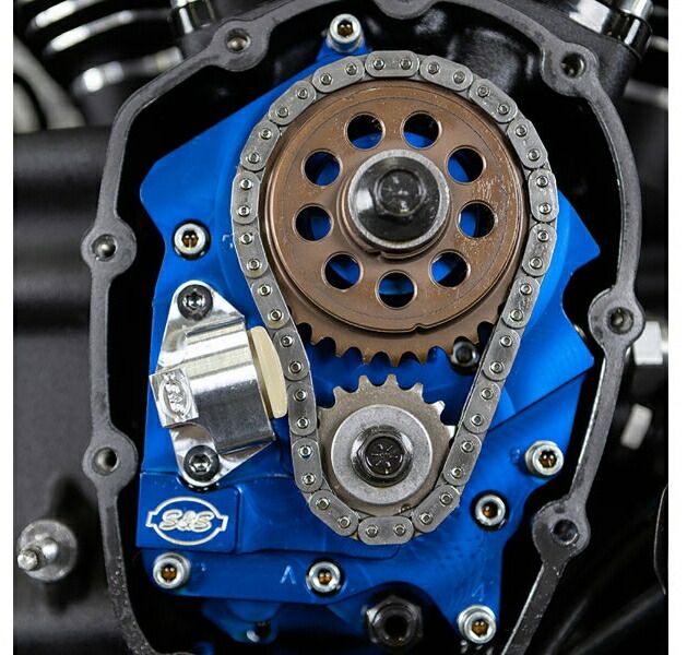 カムチェーン テンショナー 2017年以降M-EIGHT