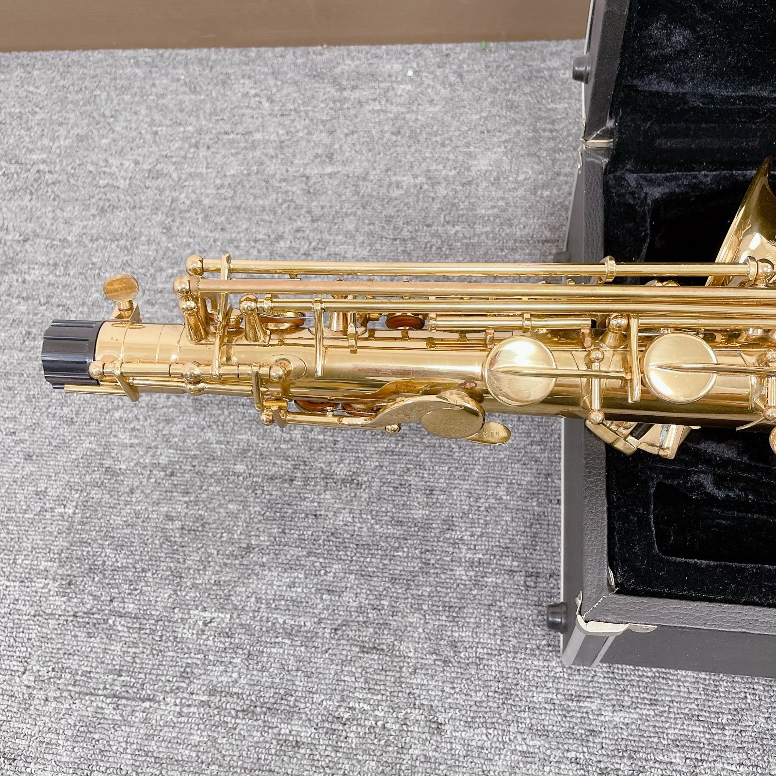 彫刻あり 管楽器