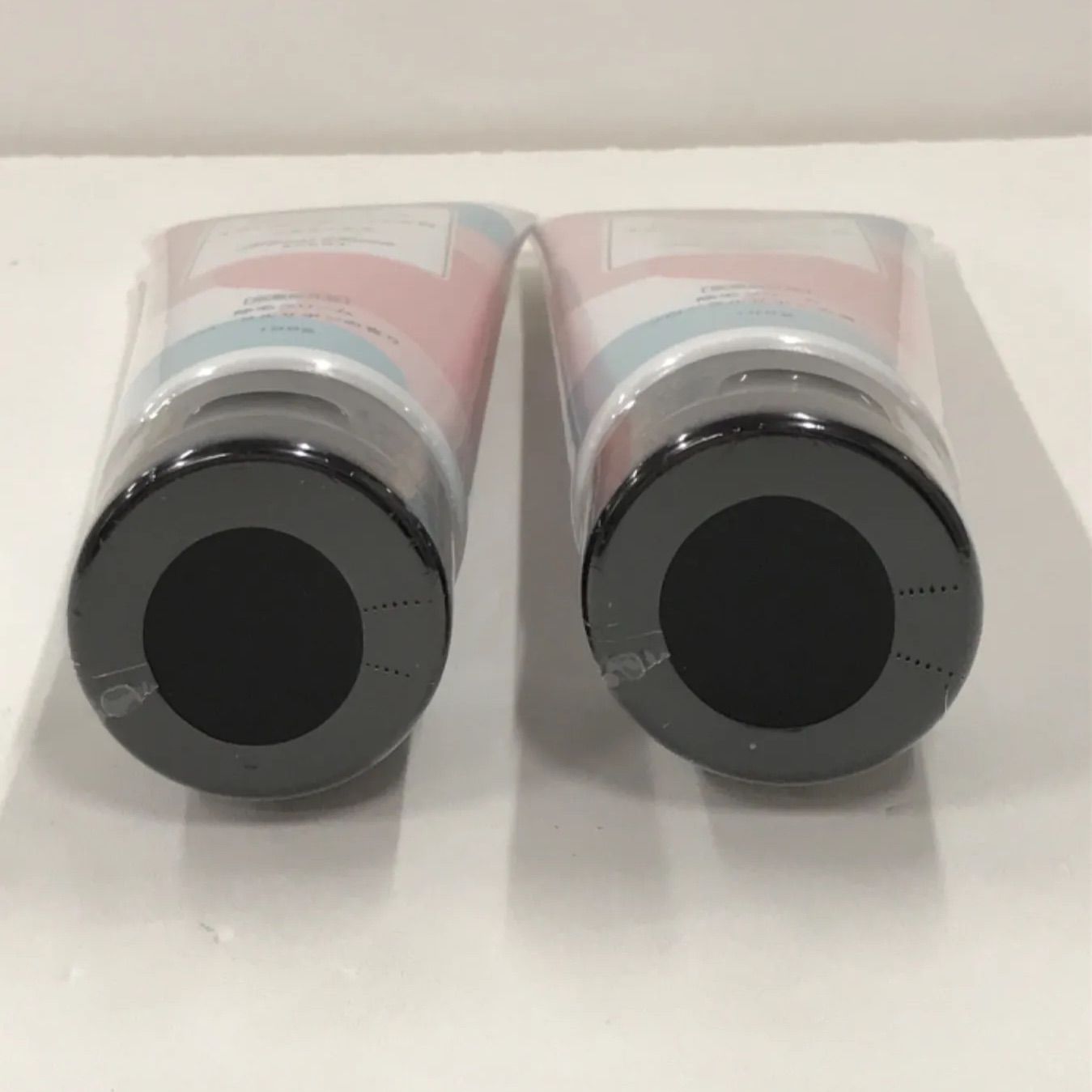 新品️つるるんたん（フローラルサボンの香り） ブラックリムーバーSM-R 除毛クリーム） つるるんたん ブラックリムーバーSM-R 100g 3本セット