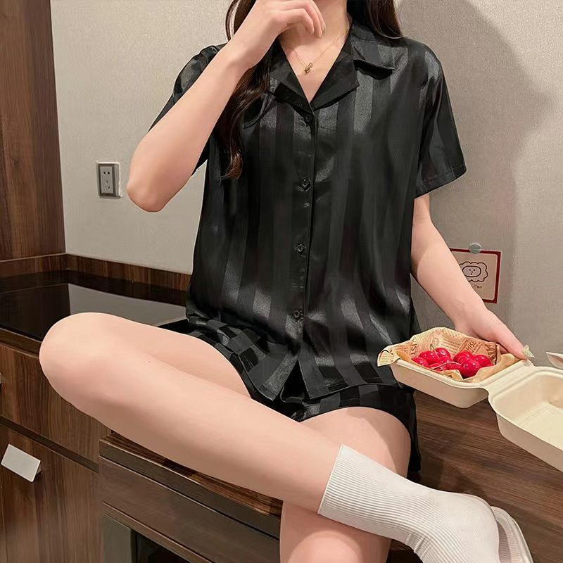 Rady ルームウェア 上下セット ストライプ フリーサイズ サテン 新品未使用 1880-6.jpg