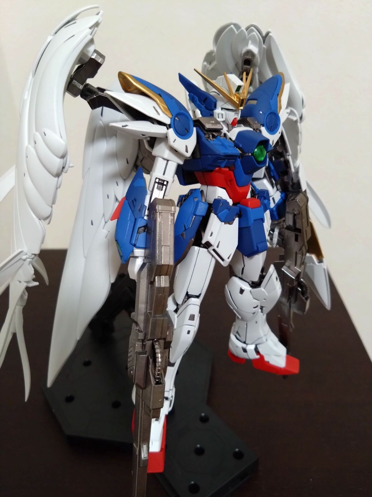 MGウィングガンダムゼロEW 全塗装完成品