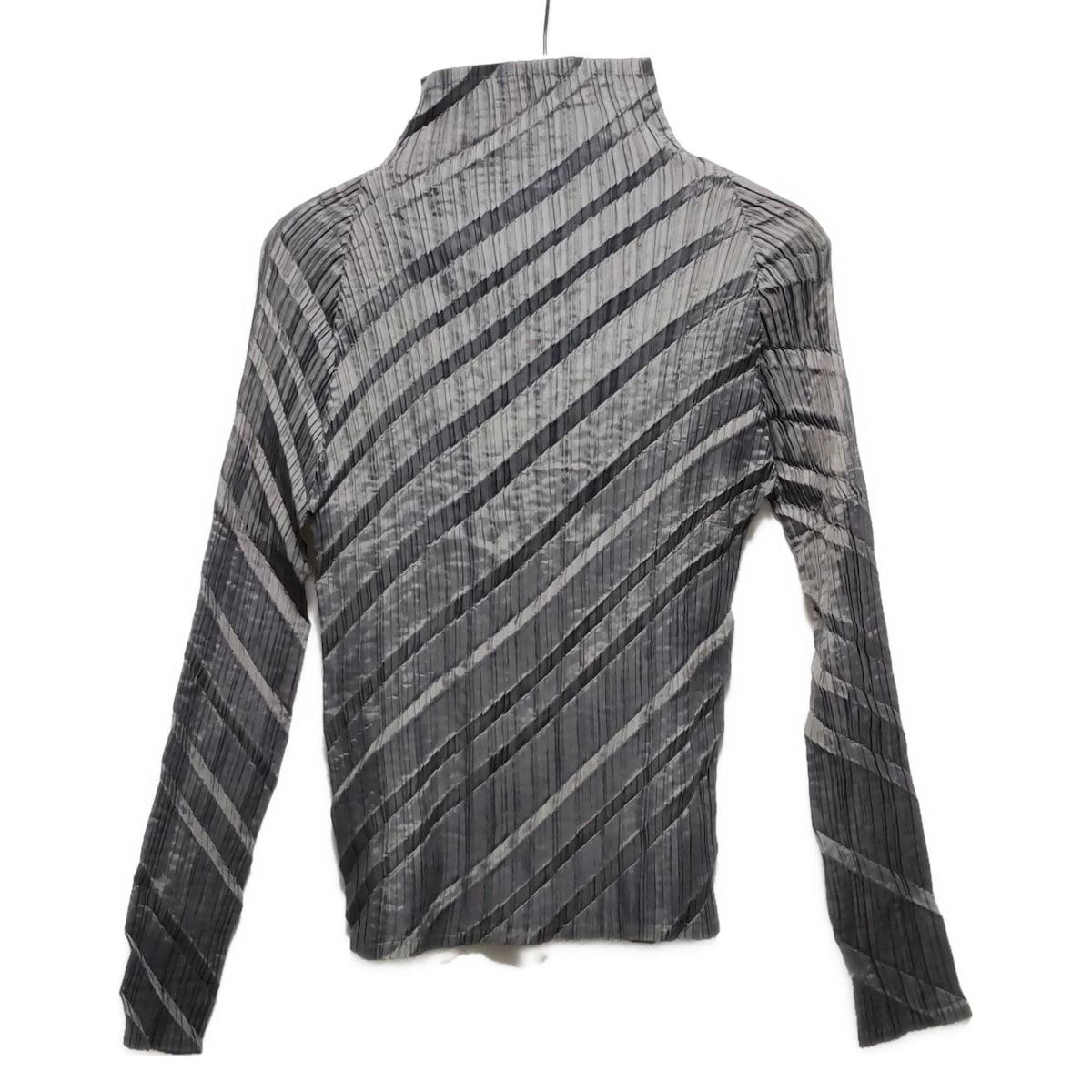 ISSEY MIYAKE FETE イッセイミヤケフェット 長袖カットソー サイズ2 M レディース - グレー タートルネック|プリーツ