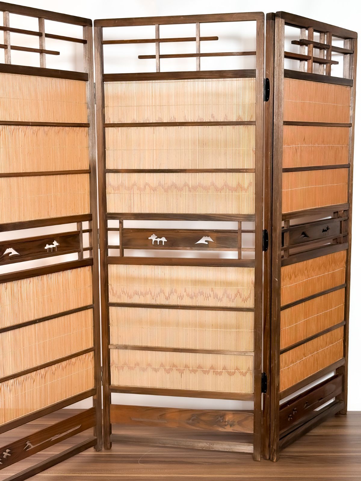 昭和レトロ 木製衝立 4連パーテーション 透かし彫り入り