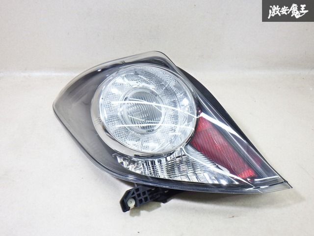 トヨタ純正 ヴィッツ NSP/NCP131 LED テールライト ブレーキ