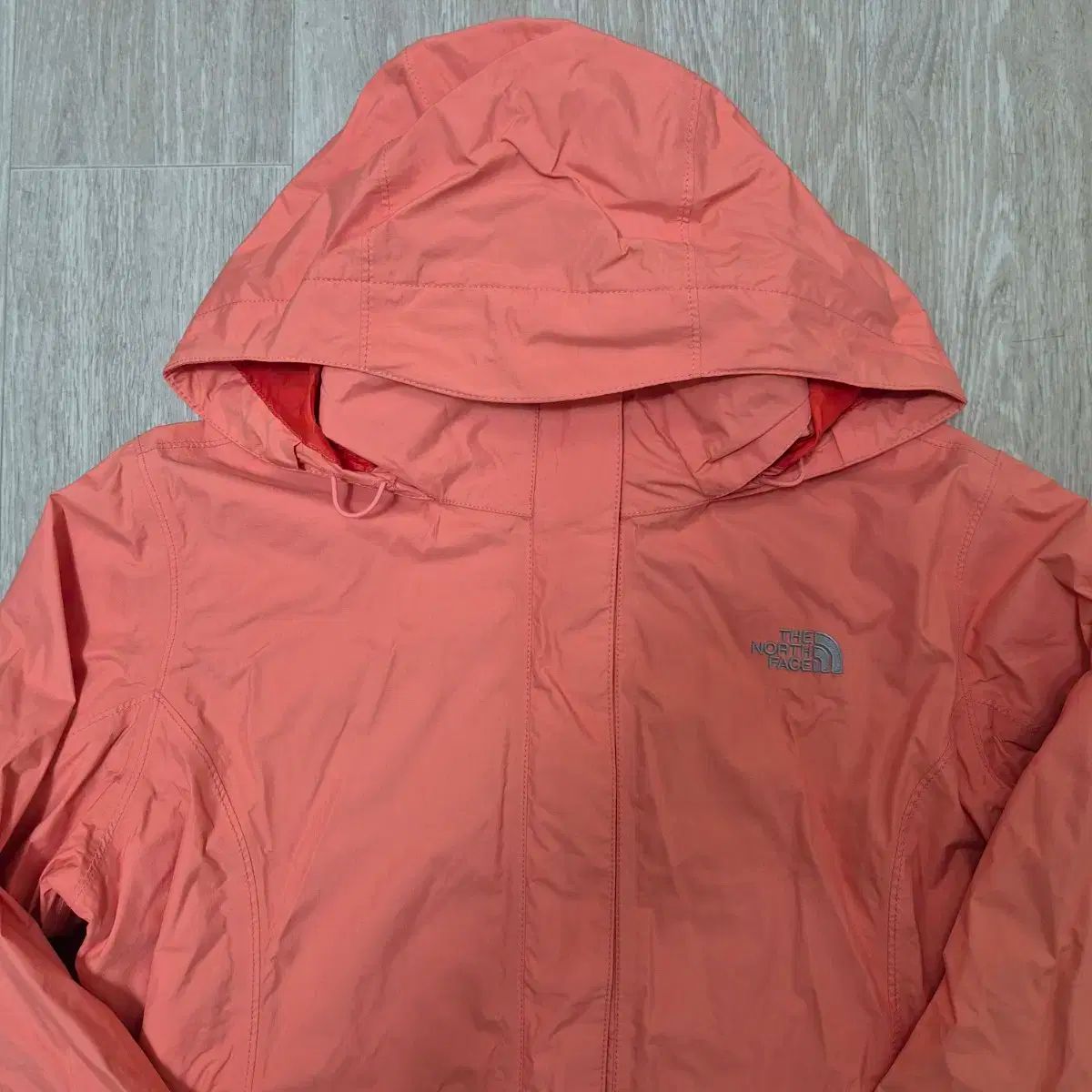 USA規格　ノースフェイス　中綿ライトジャケット　ハイベント　レディースL相当 USA規格 ノースフェイス 中綿ライトジャケット ハイベント レディースL