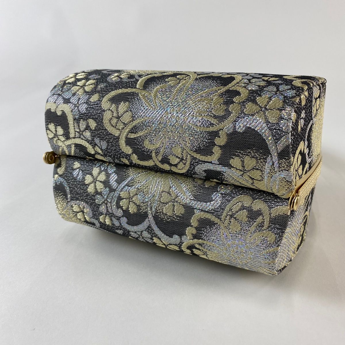 和装バッグ 美品 優品 フォーマル 桜 金糸 箔 銀色 正絹 和装小物